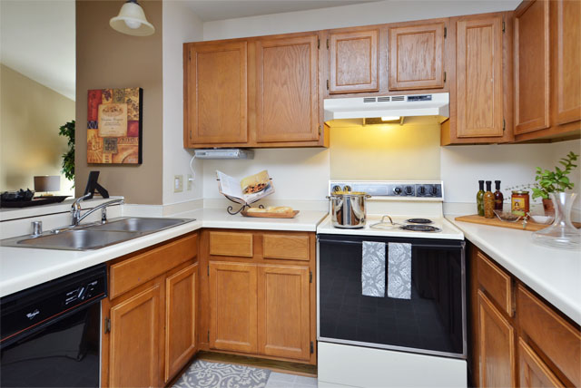 Plum Tree Apartments Image 6