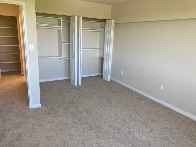 Silver Spring Towers Image 140