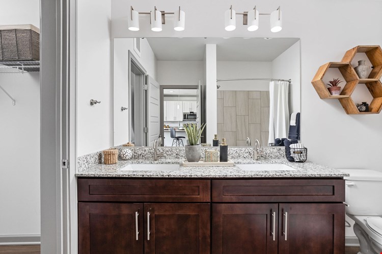 The Otis at Fort Ben Apartments Image 60