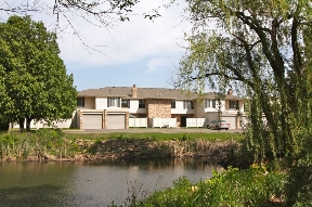 Auburn Townhomes Image 2