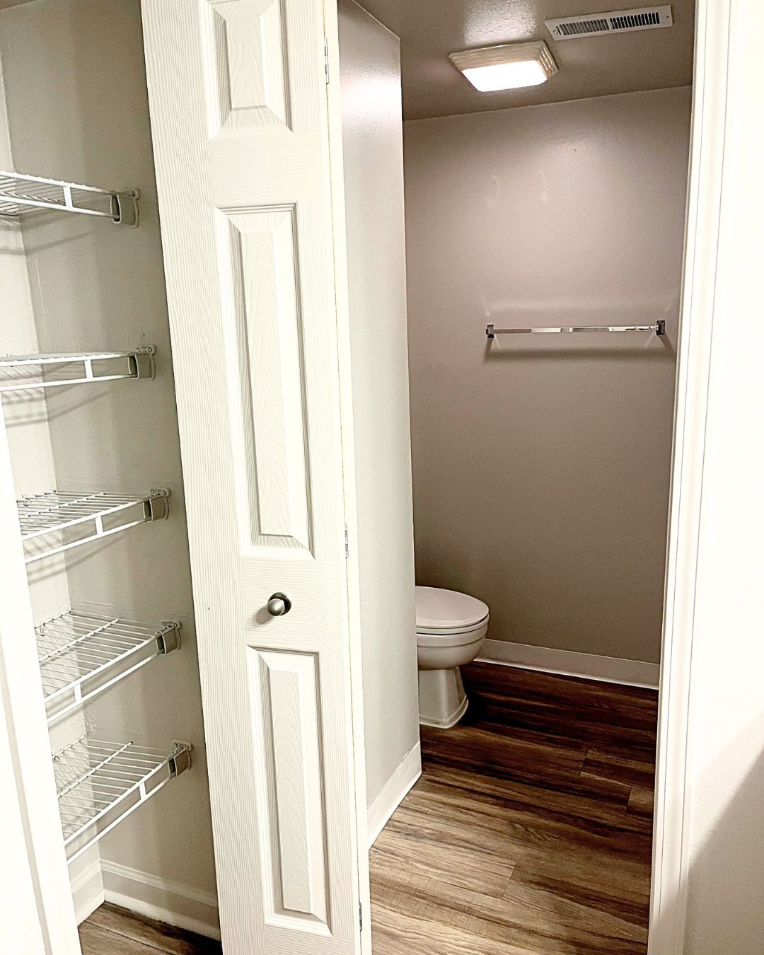 Three Oaks Apartments Image 29