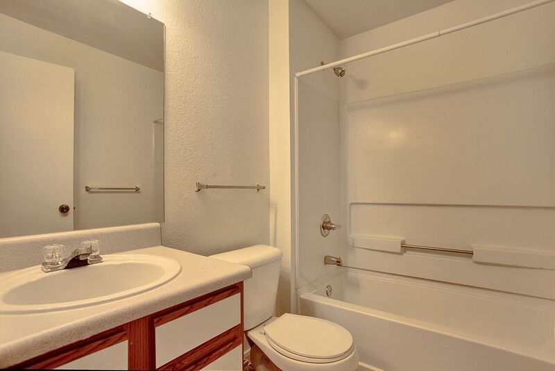 Sterling Park Apartments Image 34