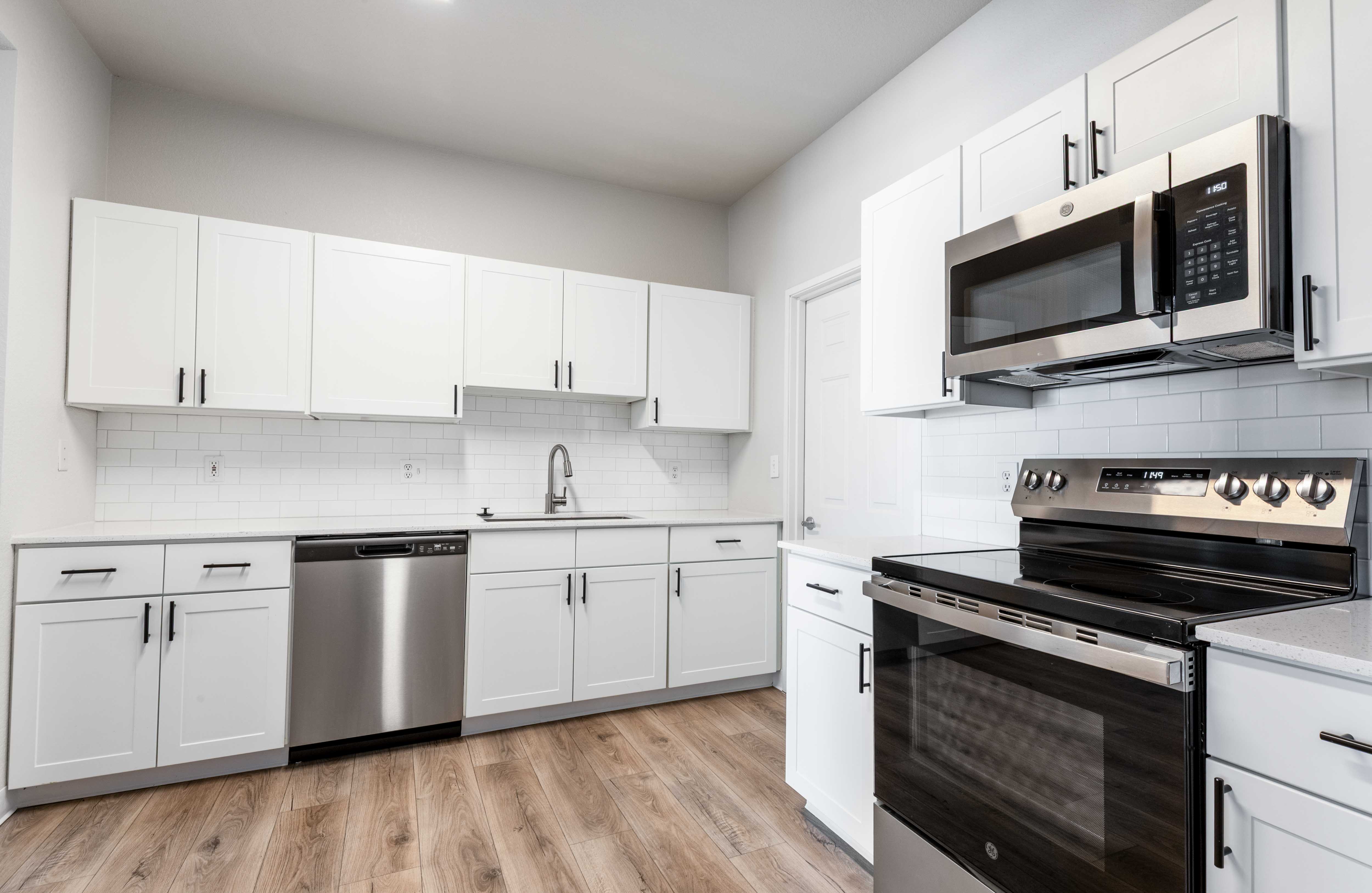 Pavilions at Silver Sage Apartments Image 37