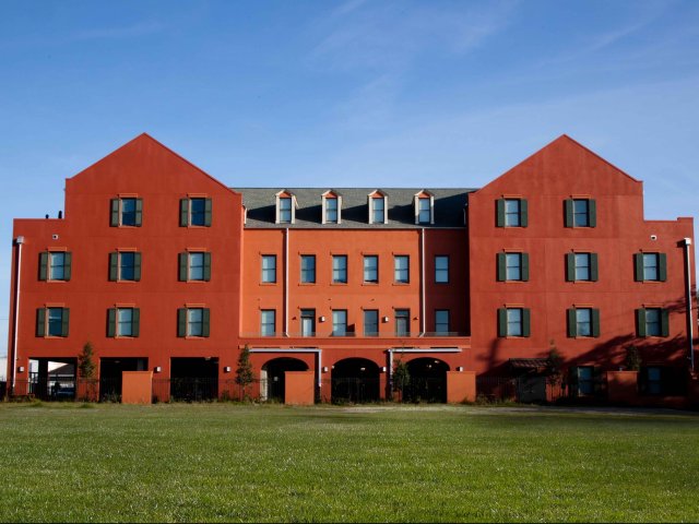 Aloysius Exterior