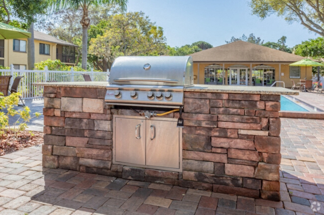 Bay Club Apartment Homes Image 18