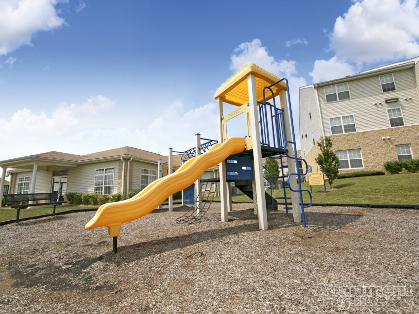 Fairway Vista Apartments Image 6