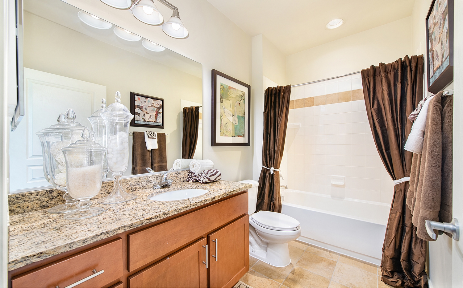 Mode at Hyattsville Image 9