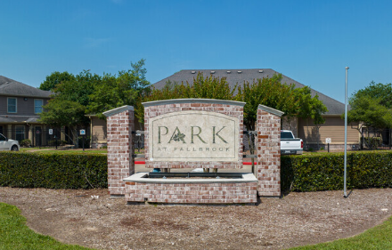 Park at Fallbrook Image 8