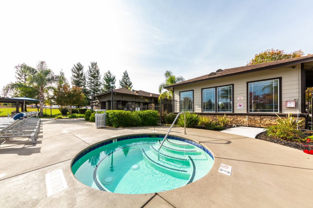 The Fairmont at Willow Creek Image 2