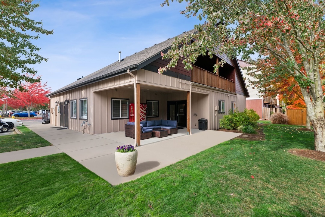 Cascade Ridge Image 22