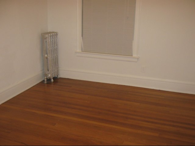 1358 E 58th Street Image 8