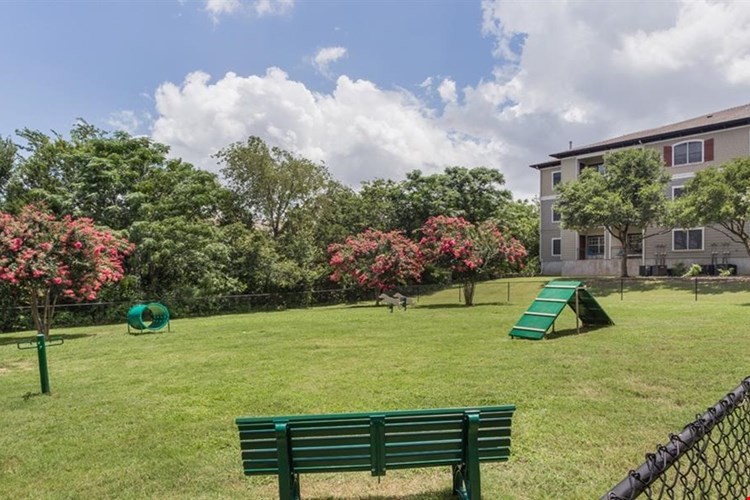 Highlands Hill Country Image 10