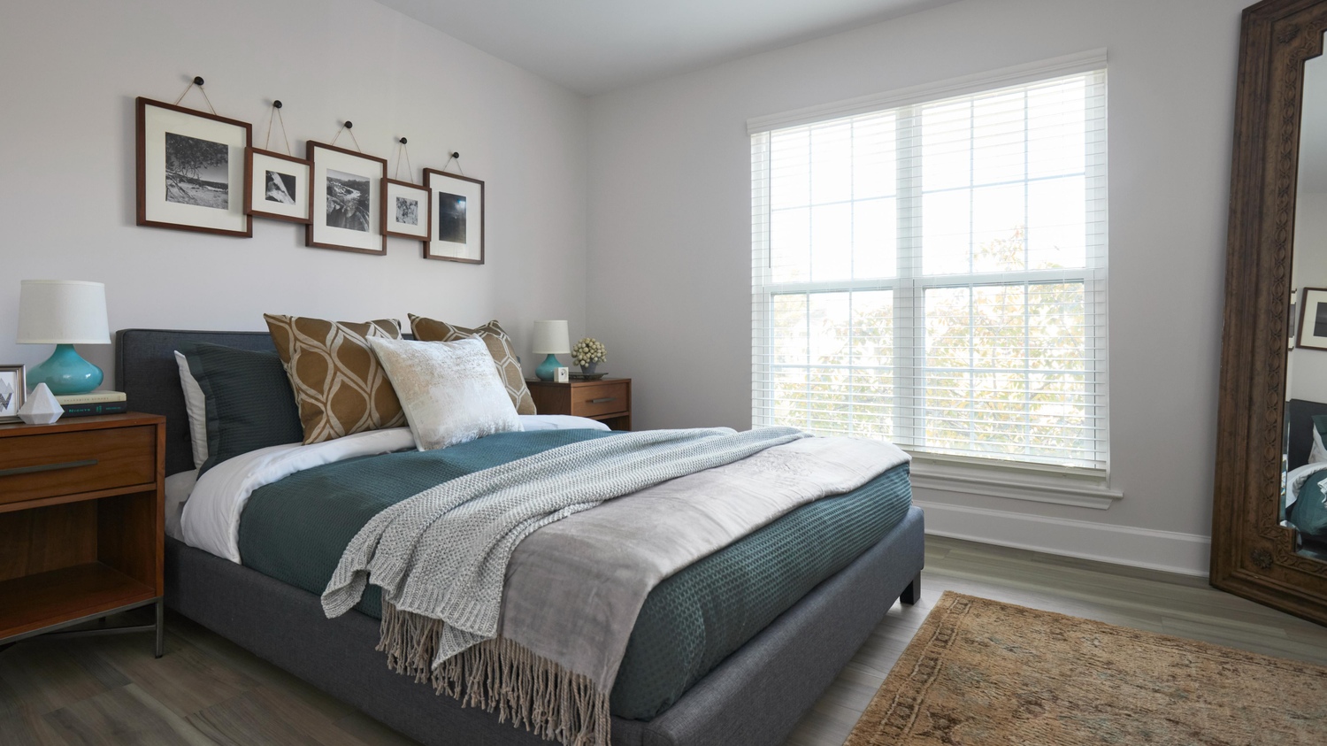 Lakeside Apartments Image 44