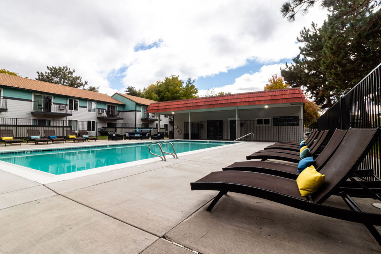 The Element Apartment Homes Image 1