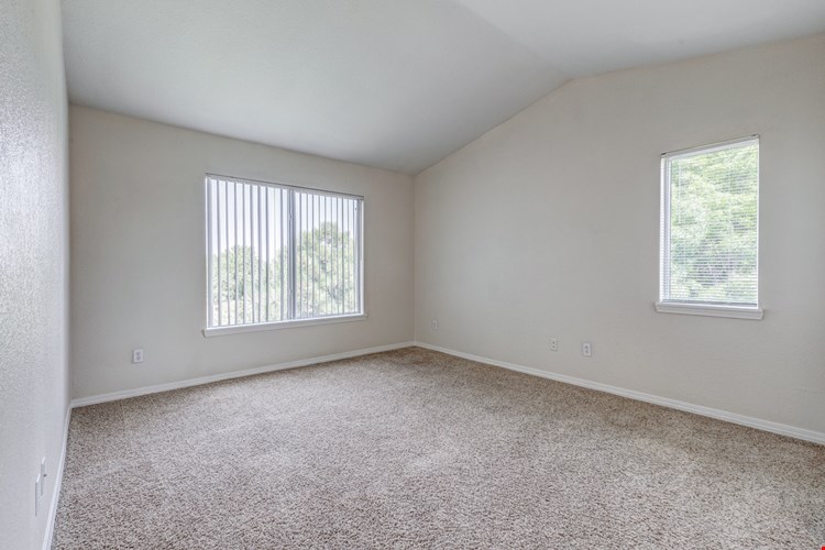 Pavilions at Silver Sage Apartments Image 22