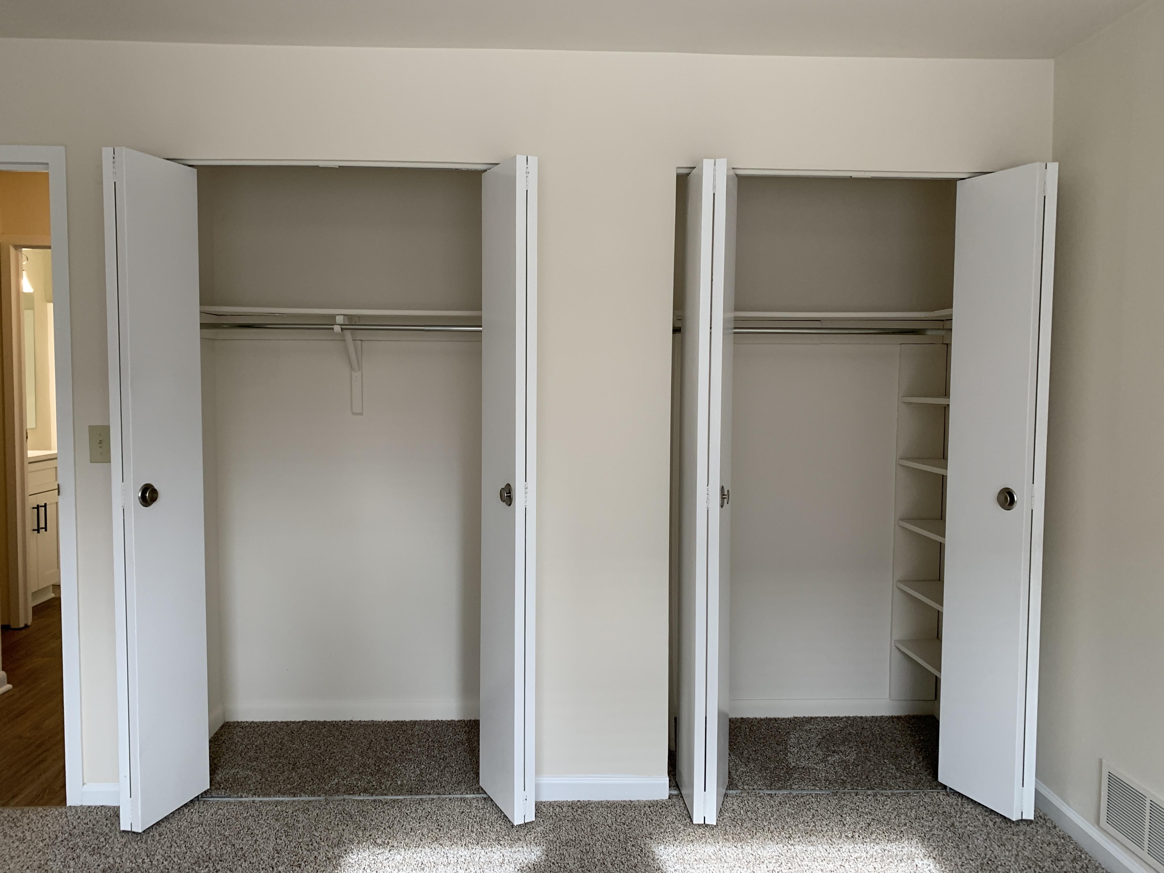 Indian Creek Apartments and Townhomes Image 9