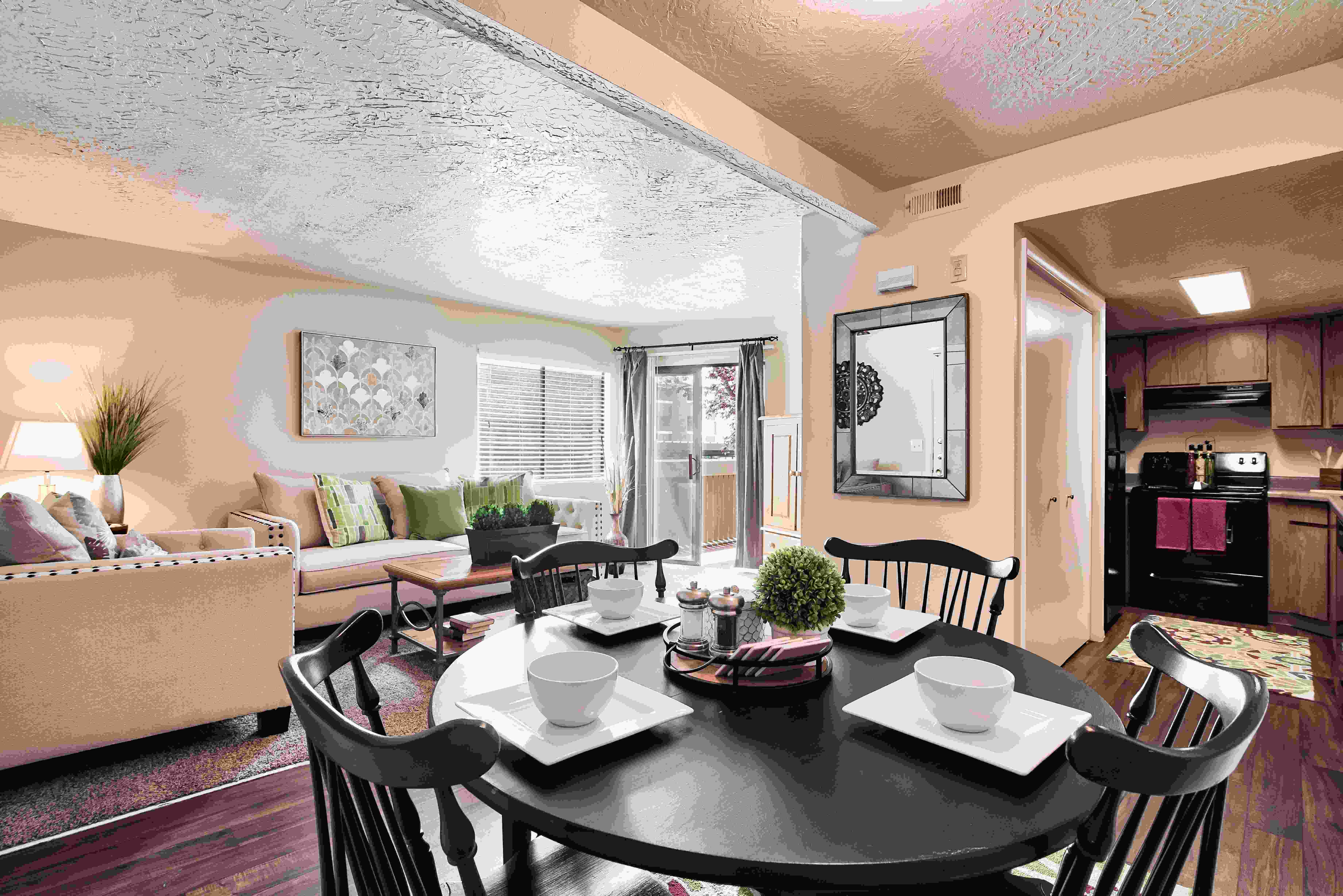 Cherry Creek Apartments Image 38