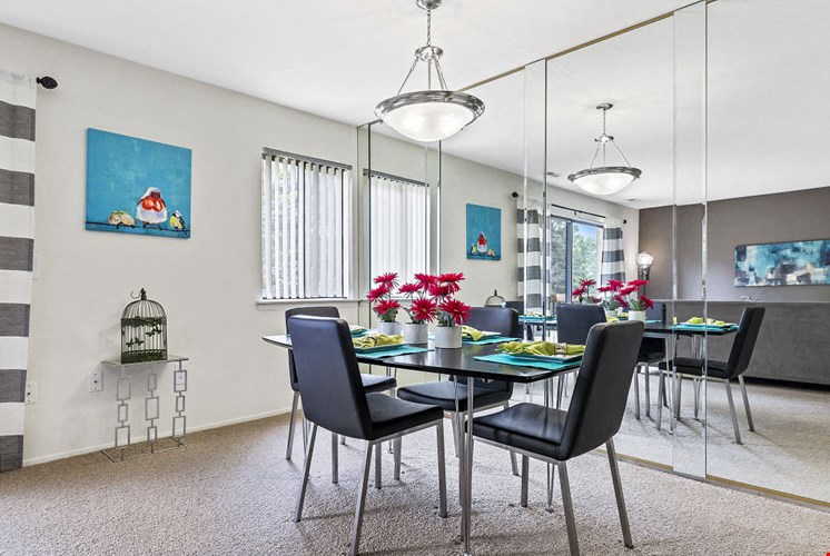 Dining Room at Franklin River