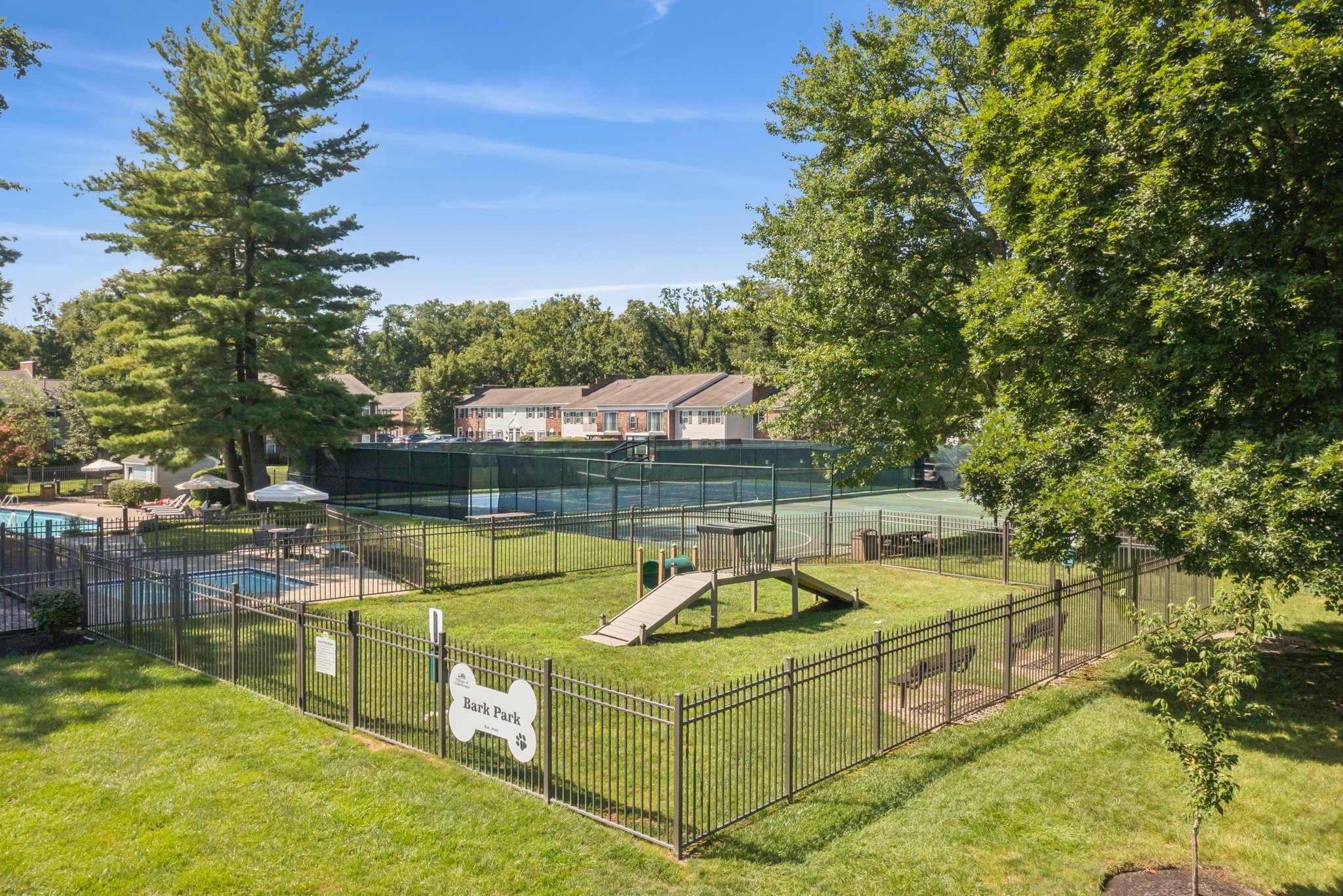 Village of Coldstream Image 65