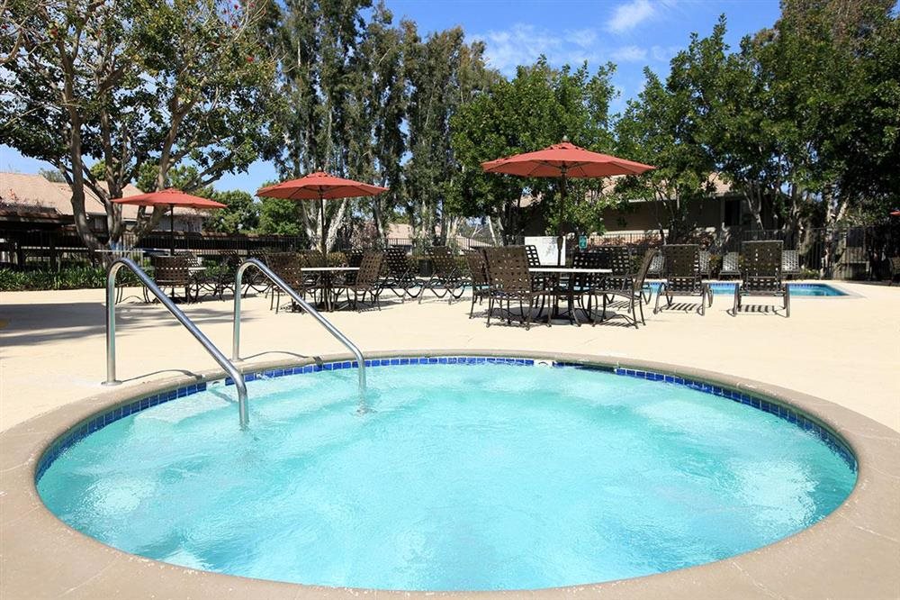 Rancho Hills Image 4