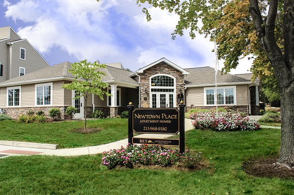 Newtown Place Apartments Image 1