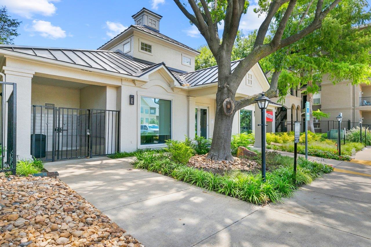 La Costa Villas Image 11