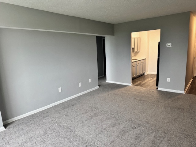 Silver Spring Towers Image 28