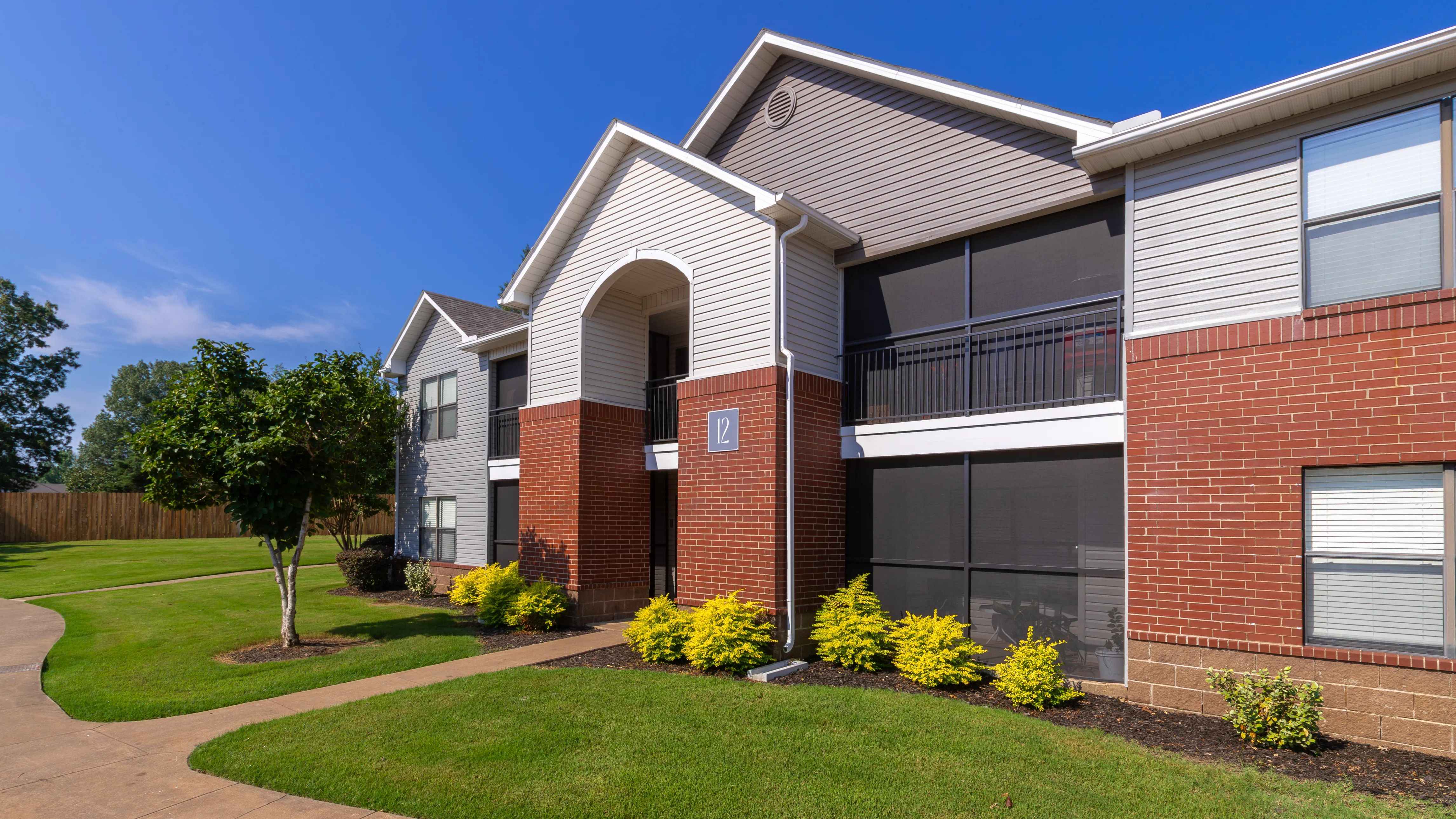 The Avenue offers well-maintained exteriors, lush landscaping, inviting pathways, and screened-in patios.