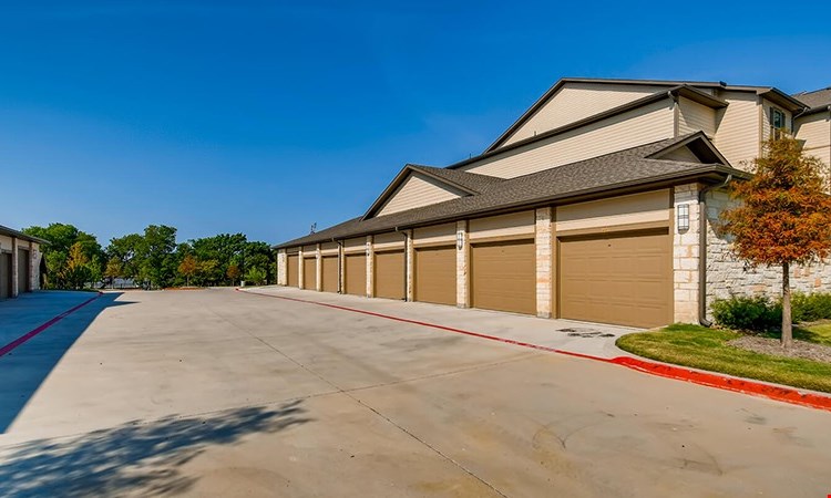 Alders at Rockwall Image 3