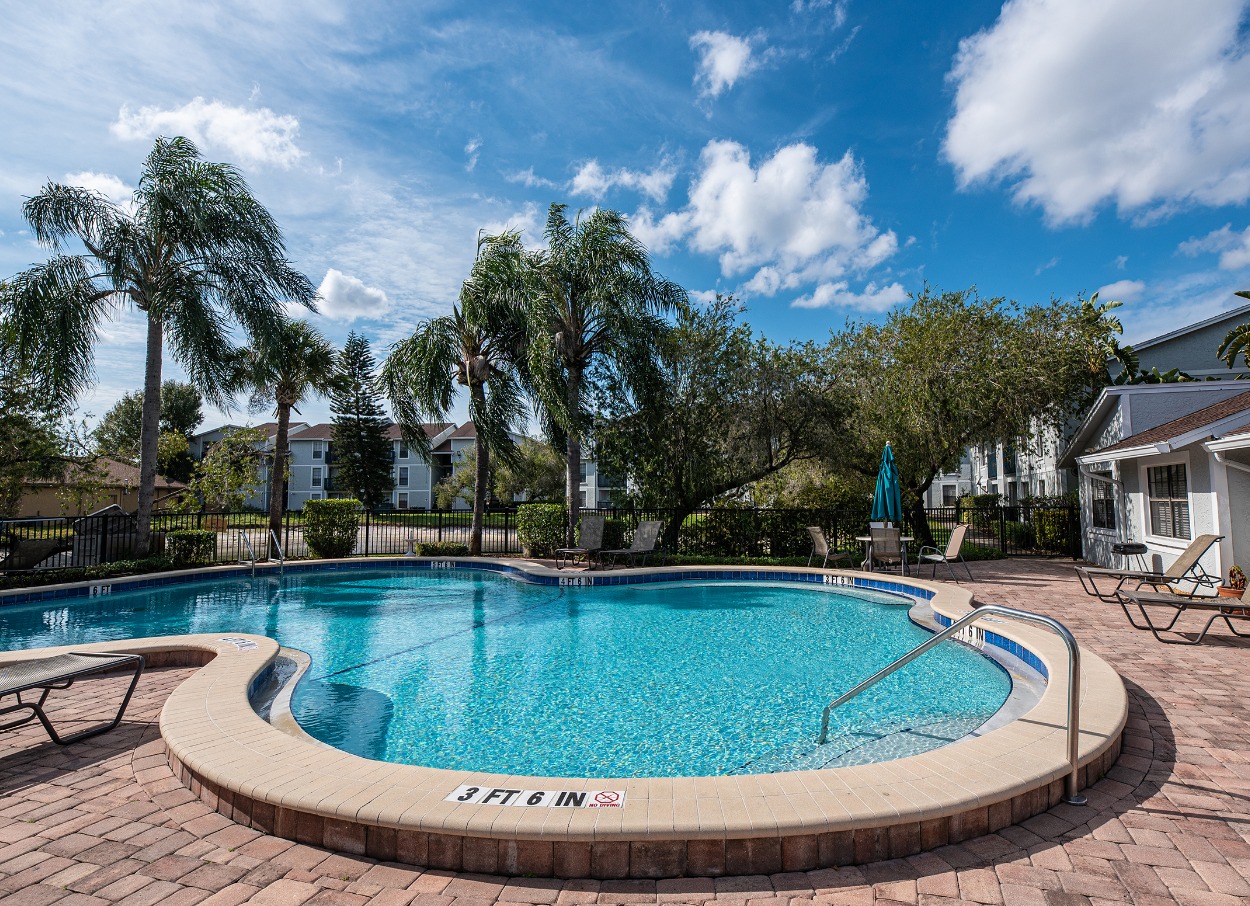 Sunscape Apartments Image 2