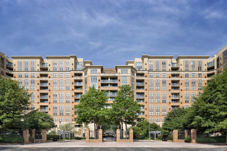 Camden Potomac Yard Image 41