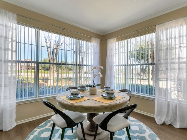 The Vine South Image 20