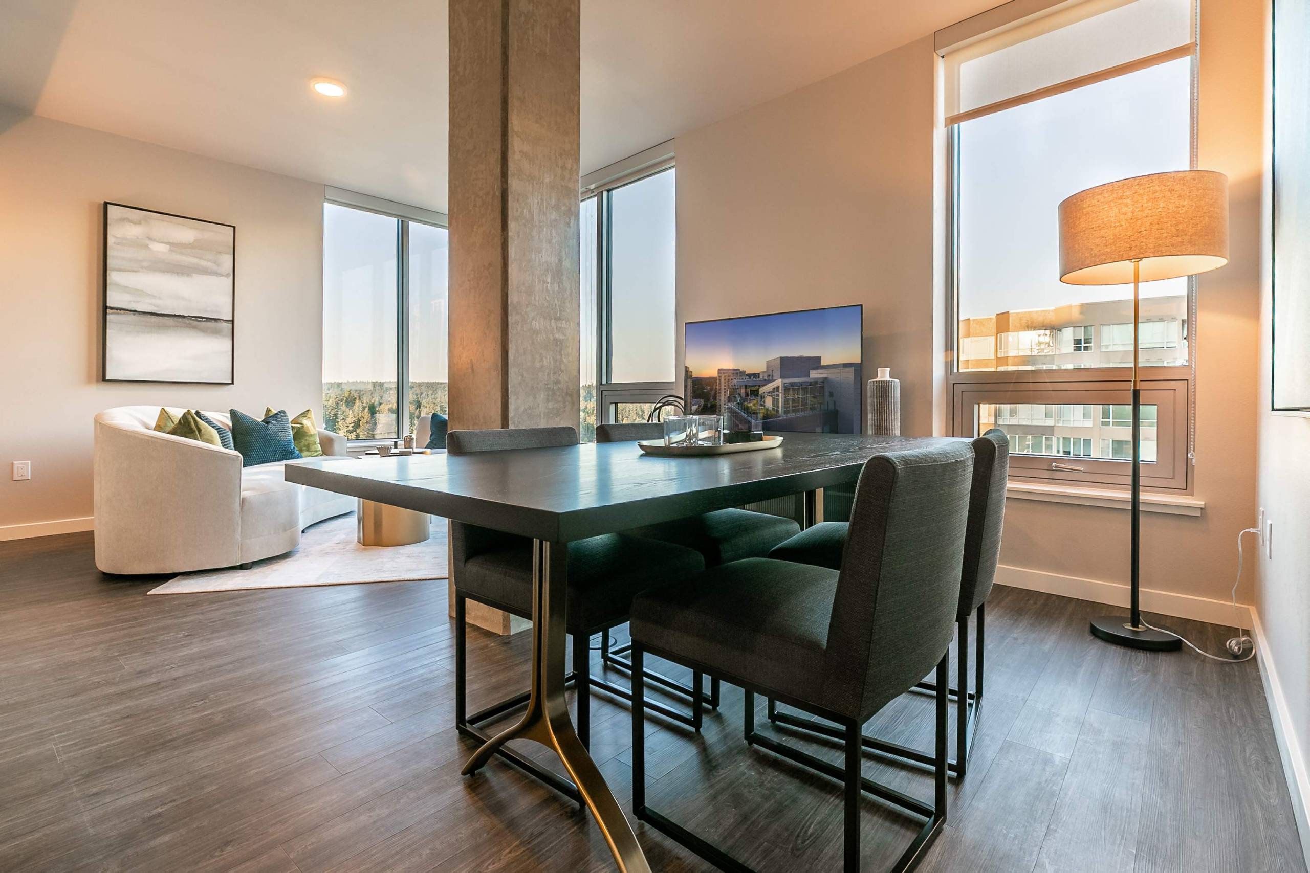 888 Bellevue Image 2