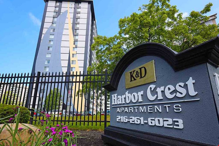 Harbor Crest Image 1