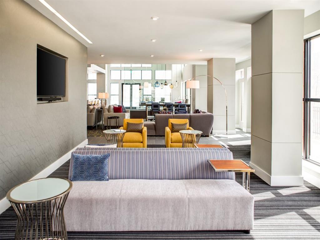 The Danforth Apartments Image 18