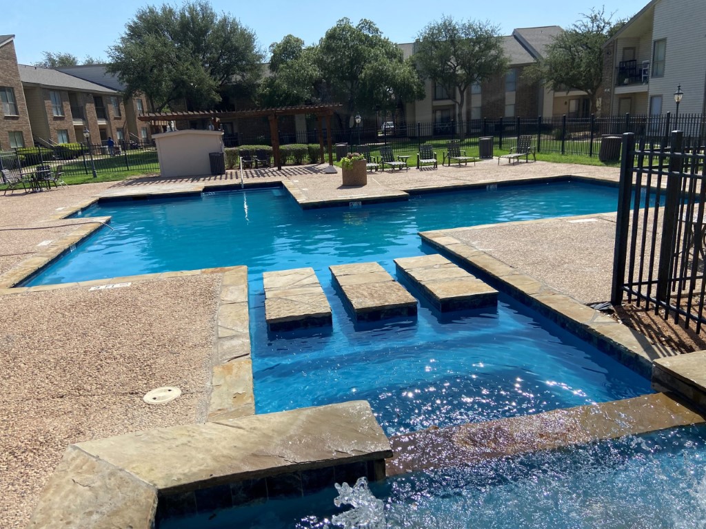 Park at Caldera Image 1