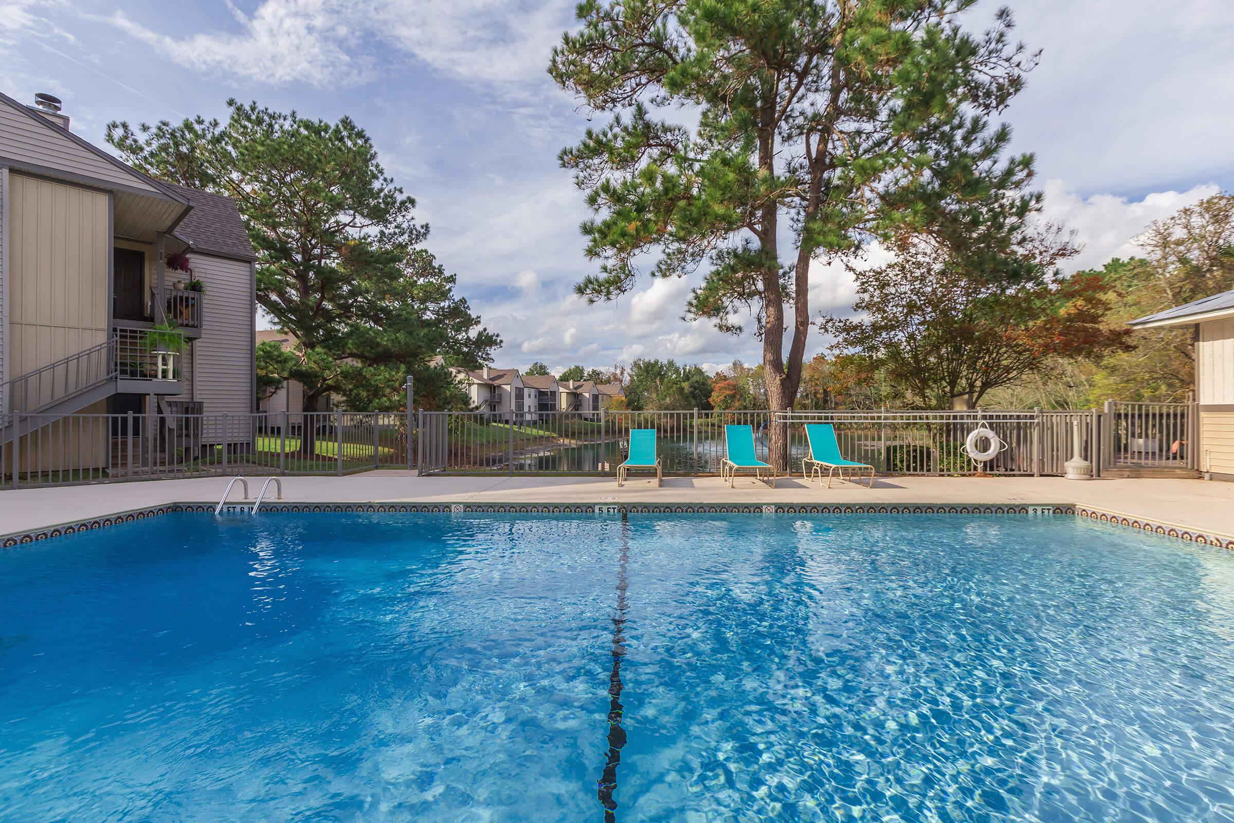 The Oaks at Lake Jackson Image 2