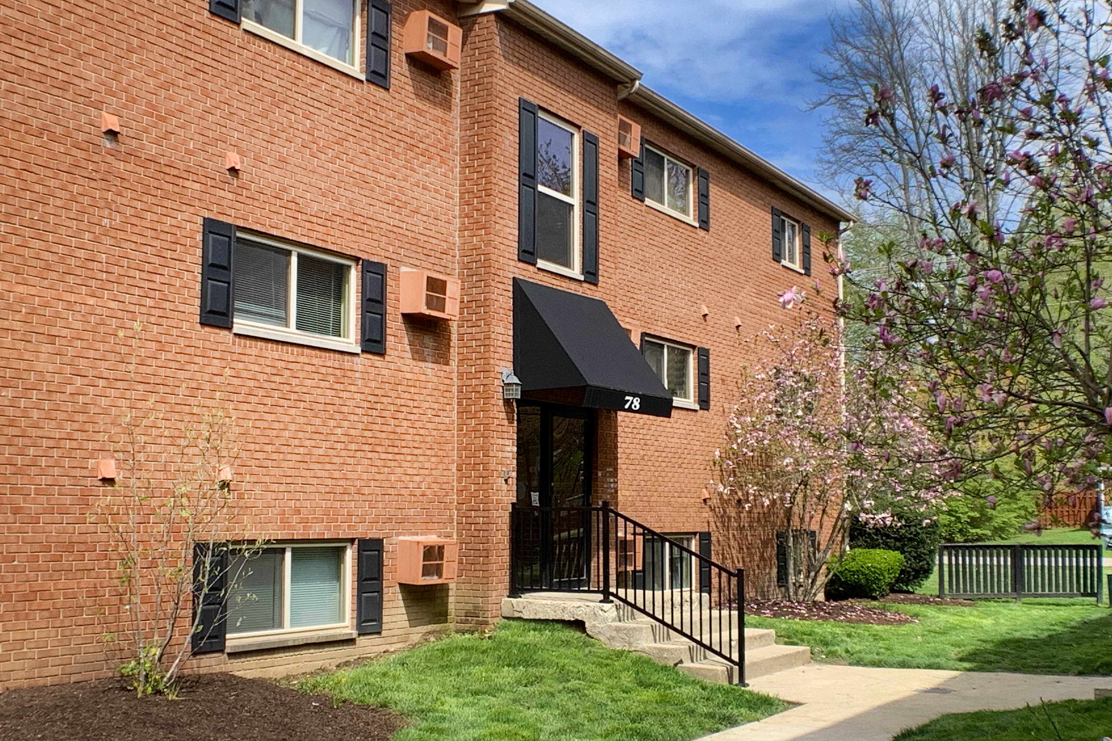 Crown Station Apartments Image 12