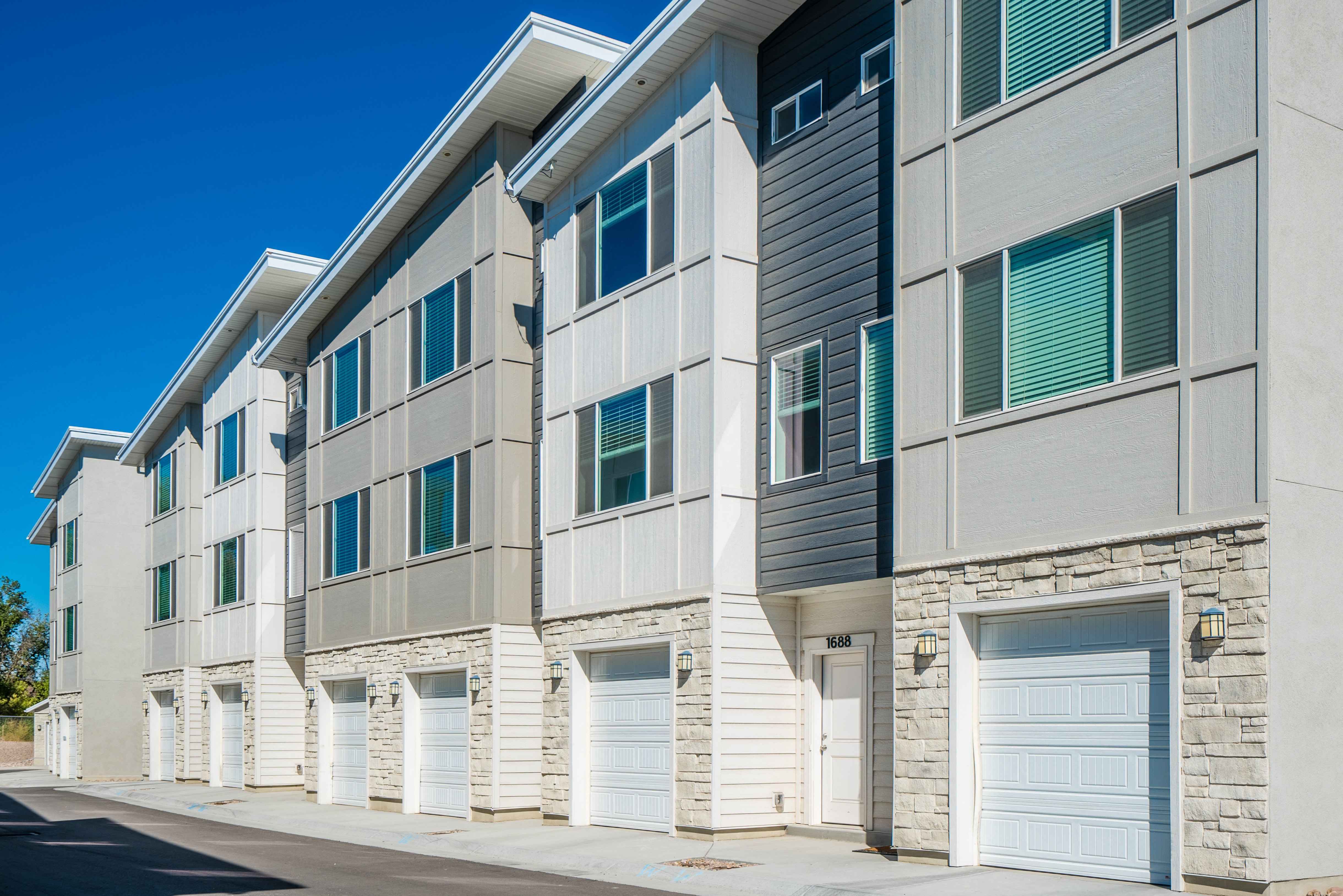 Riverwalk Townhomes Image 28