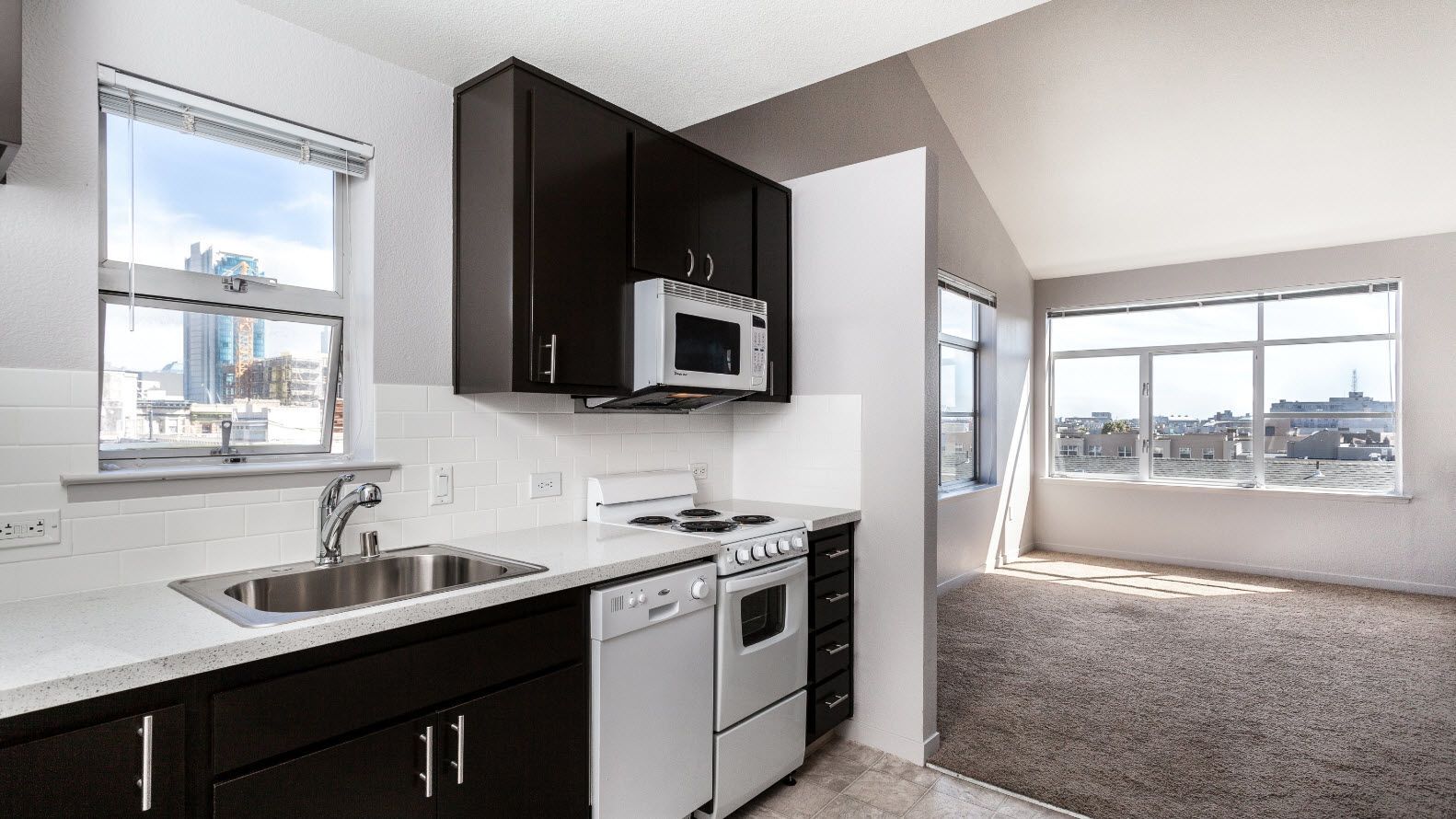 Soma Residences Image 12