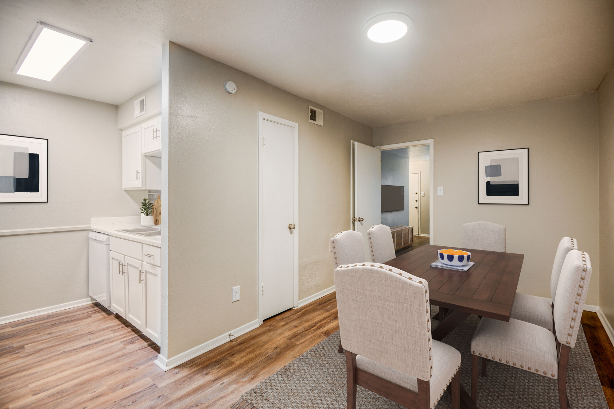 Lakeridge Heights Image 15