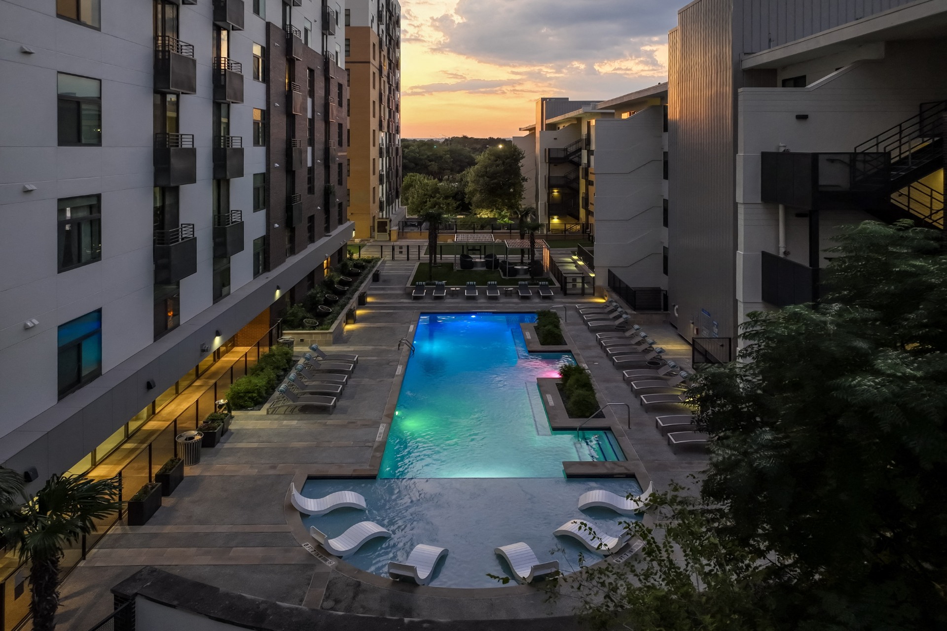 Berkshire Riverview Image 7