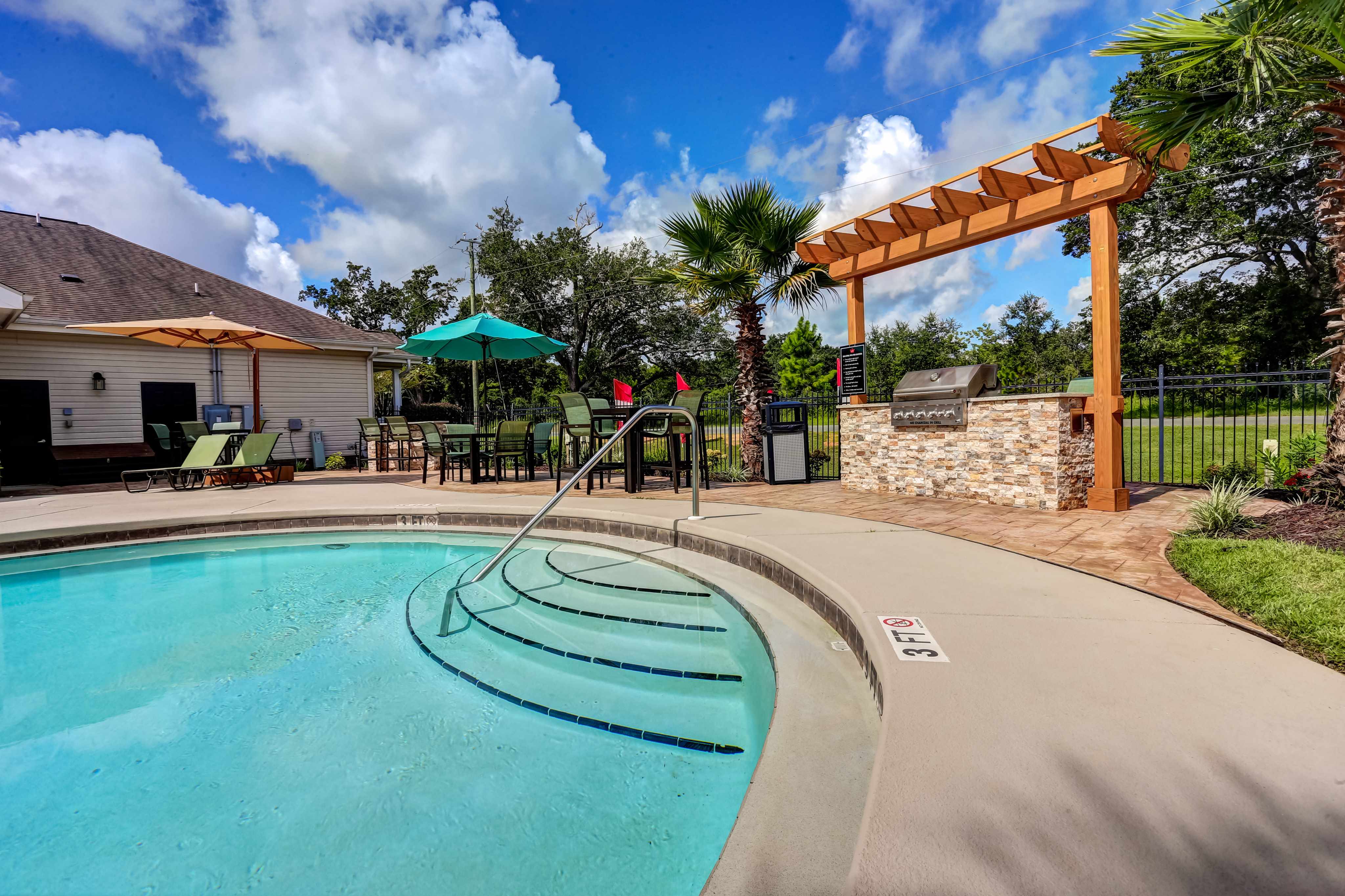 Majestic Oaks Image 3