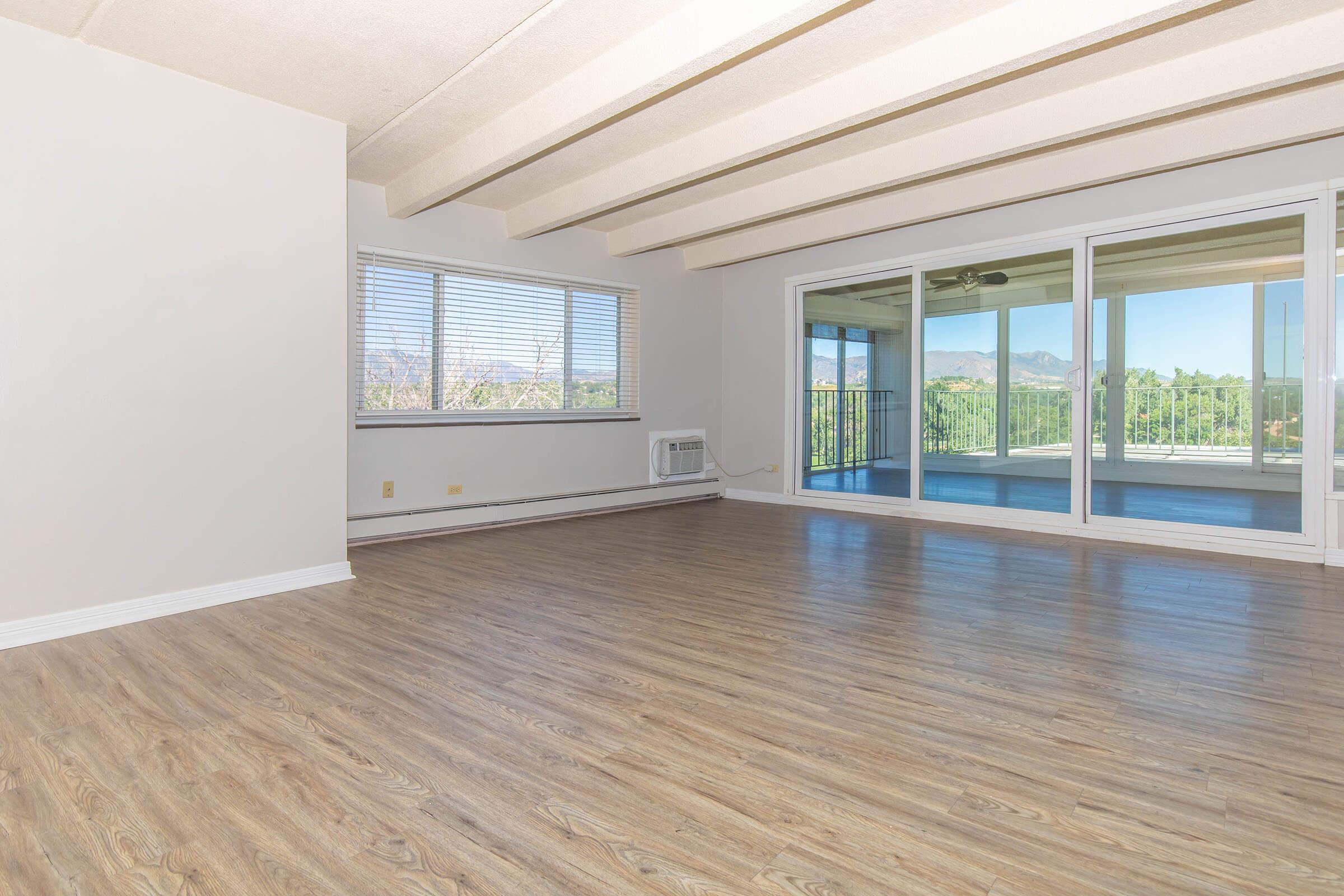 Boulder Crescent Image 66