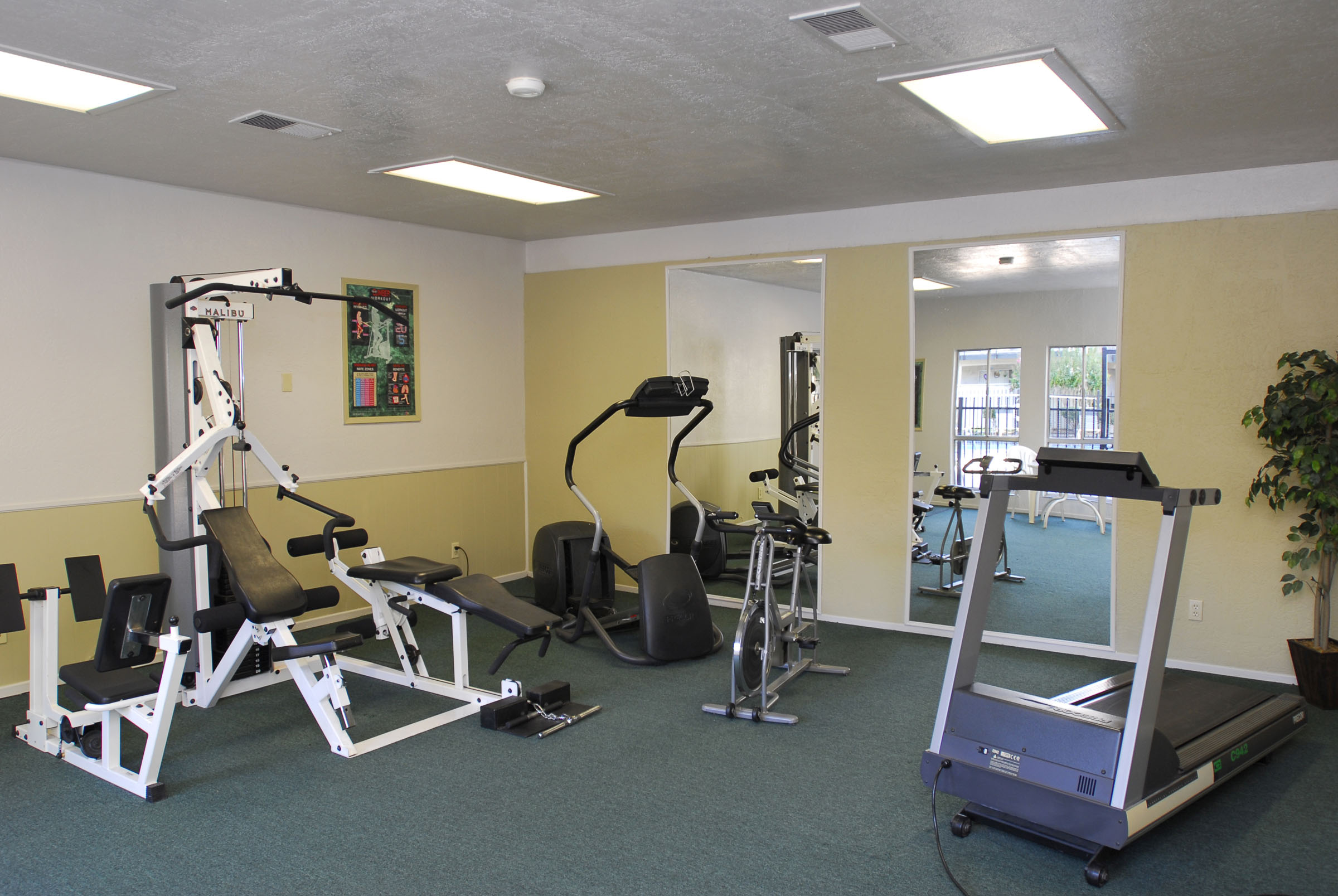 Creekside Gardens Image 20