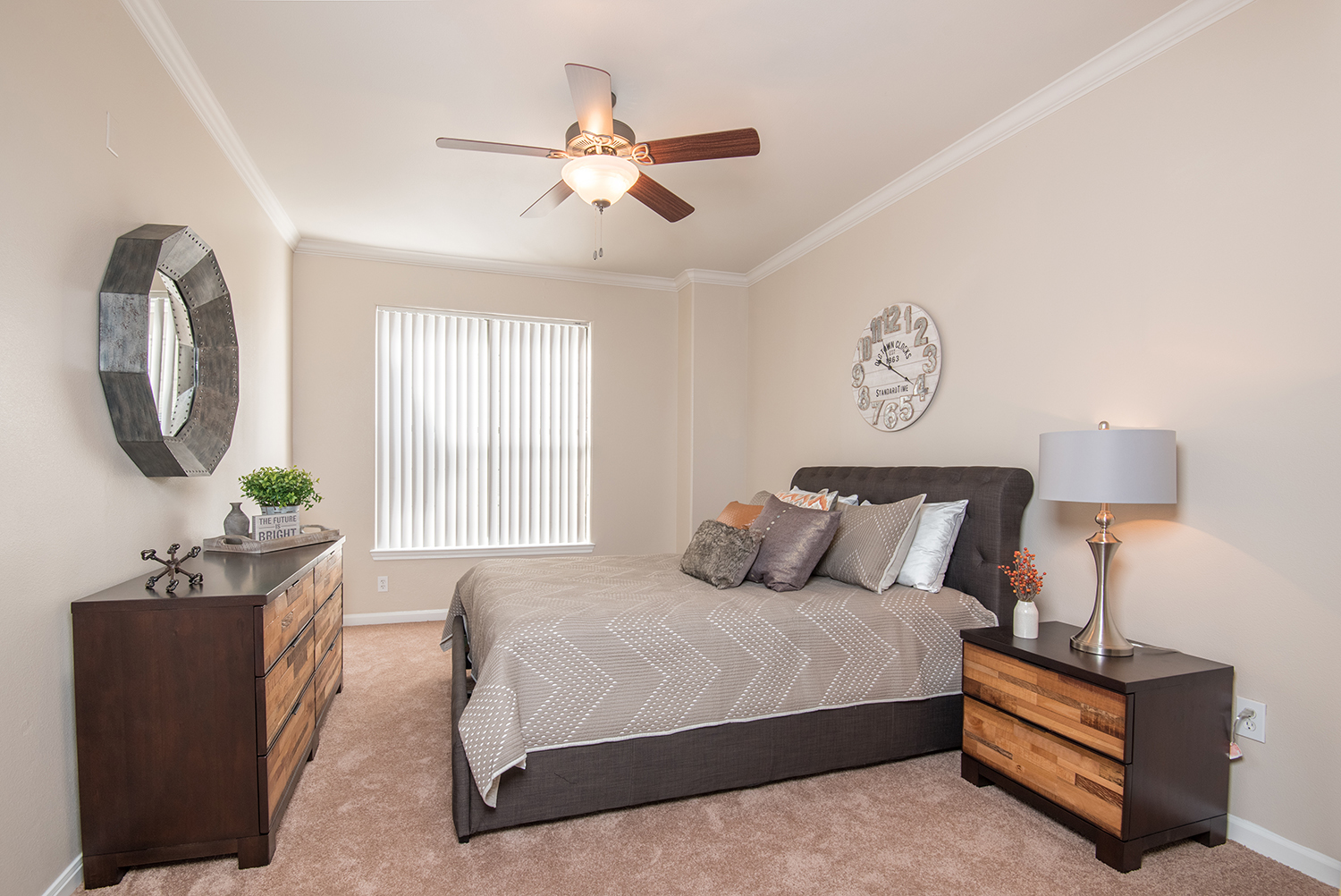 Chateau De Ville Image 7