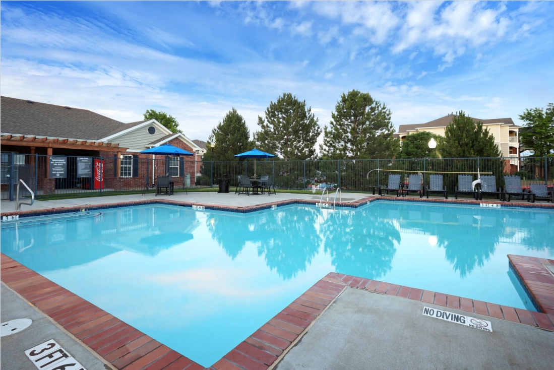 Sterling Park Apartments Image 7