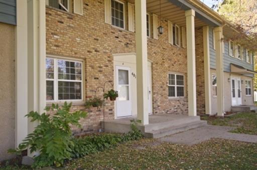 Oak Street Townhomes Image 4
