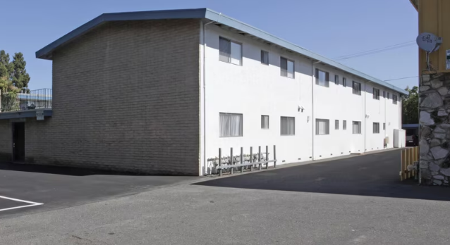 Sharron Apartments Image 1