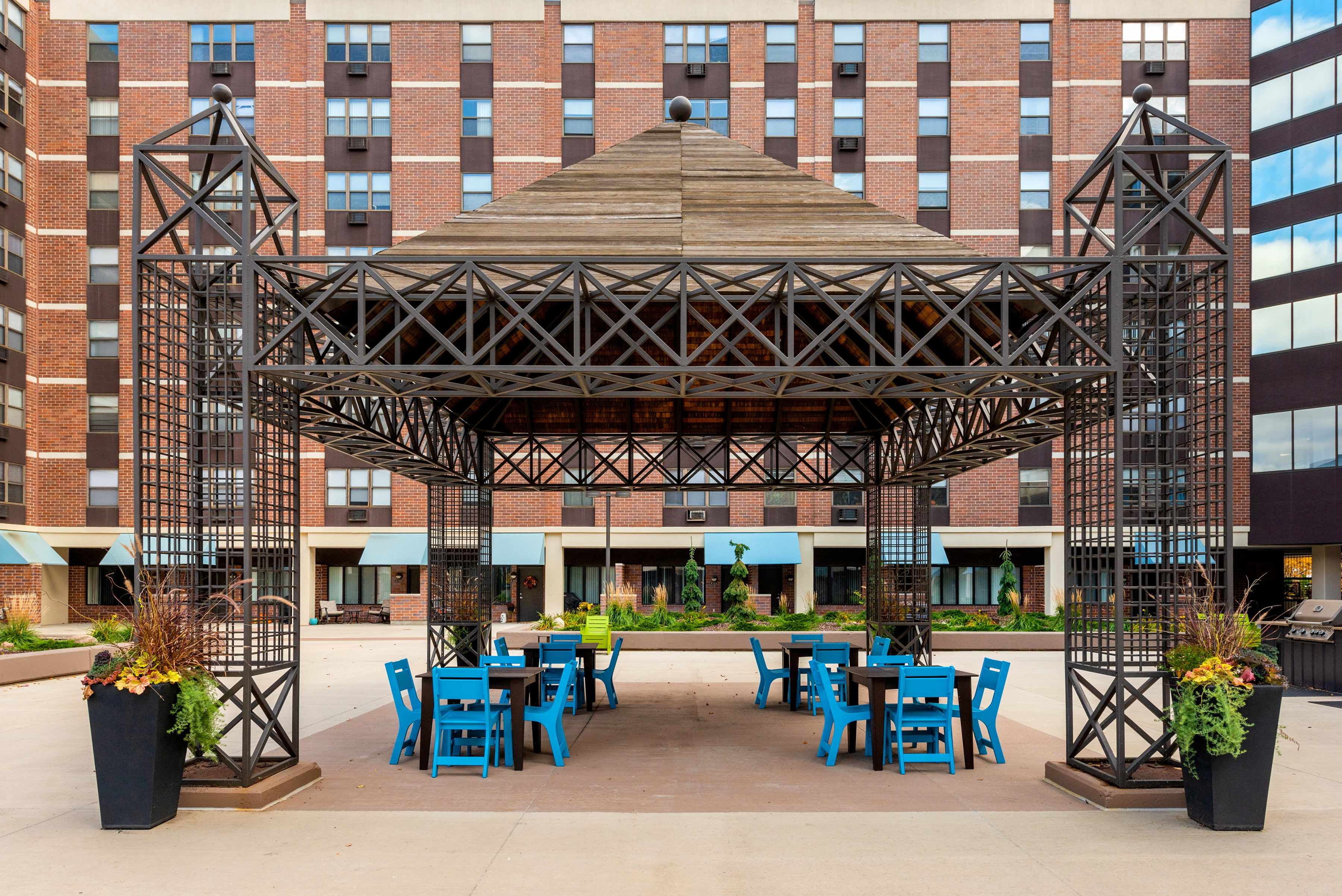 Mears Park Place Image 5